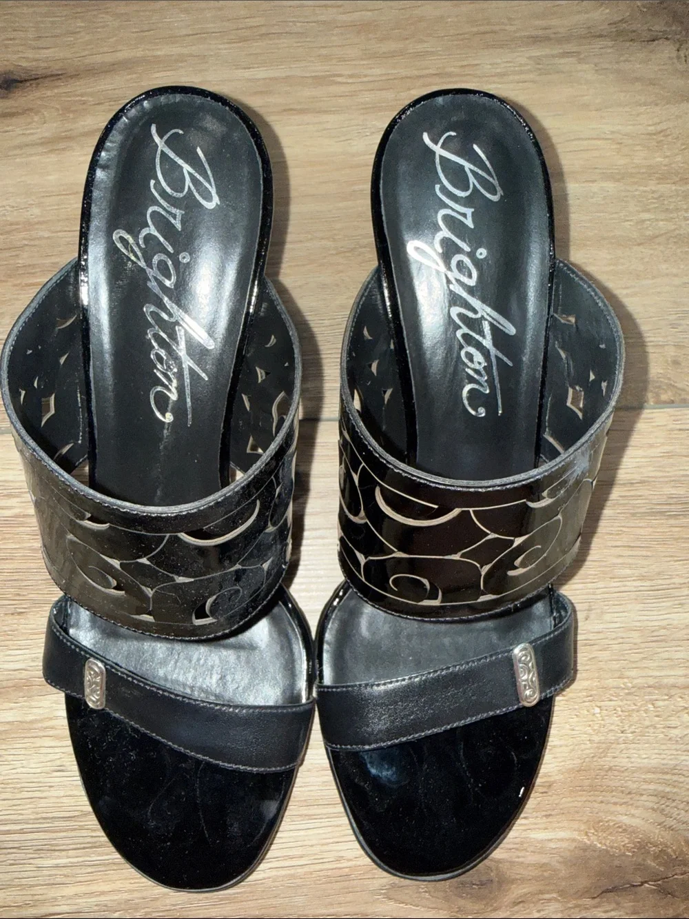 Brighton Black Rhumba Patent Swirl Wedge Sandals